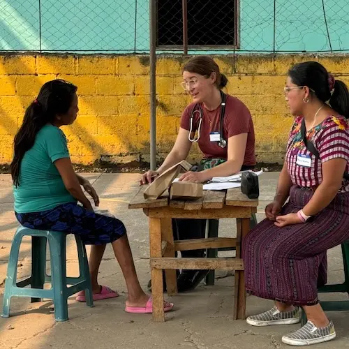 Mobile medical clinic